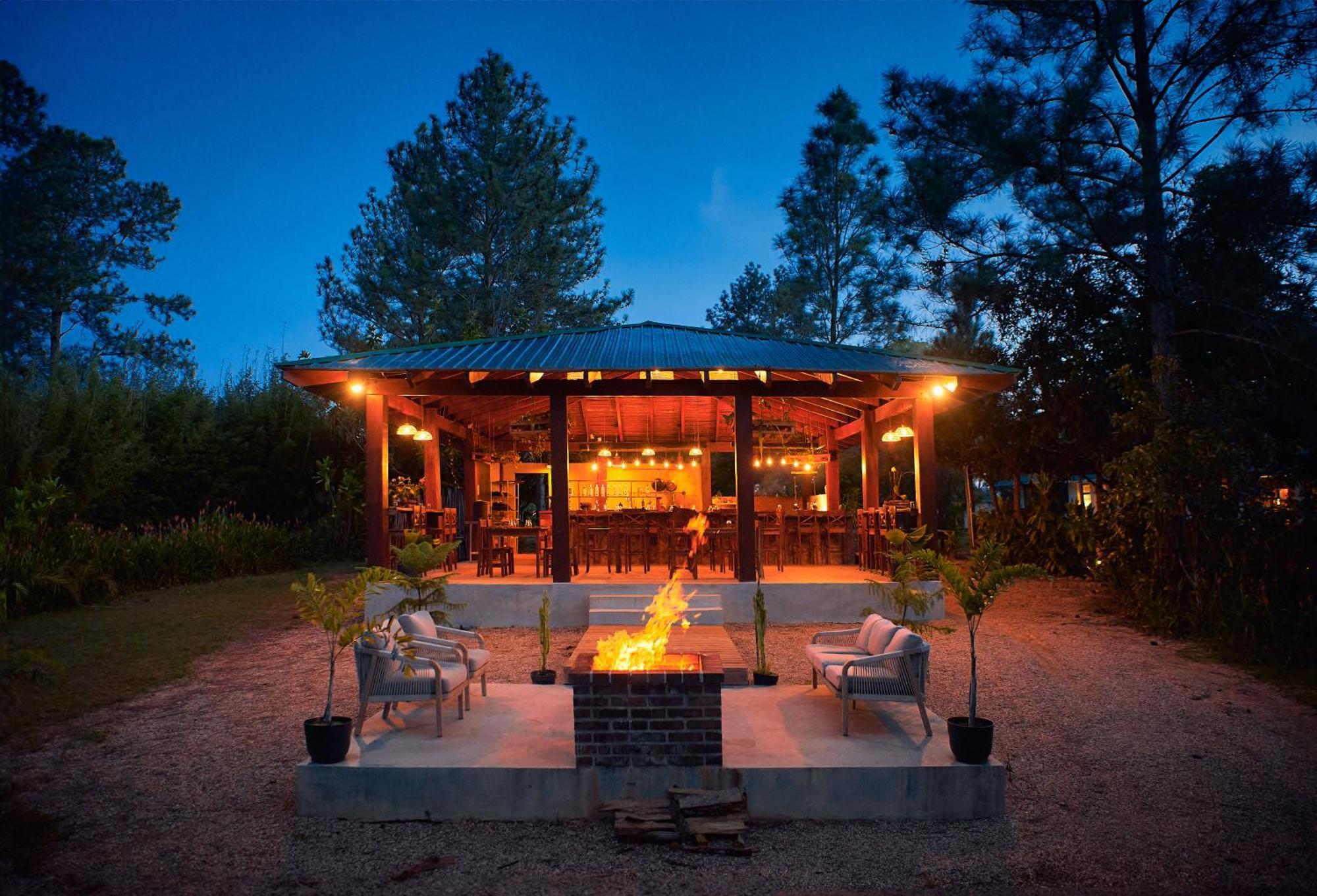 Hidden Valley Wilderness Lodge Blancaneau Buitenkant foto