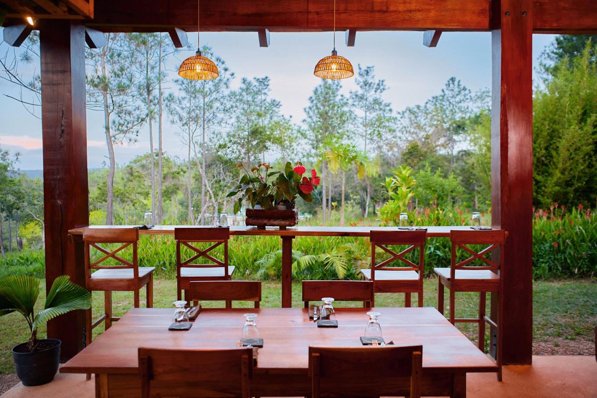 Hidden Valley Wilderness Lodge Blancaneau Buitenkant foto